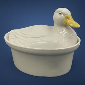 Vintage Carbone White Ceramic Duck Covered Oval Casserole Dish Made in Italy